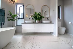 Huis Willers - Main en-suite - double vanity